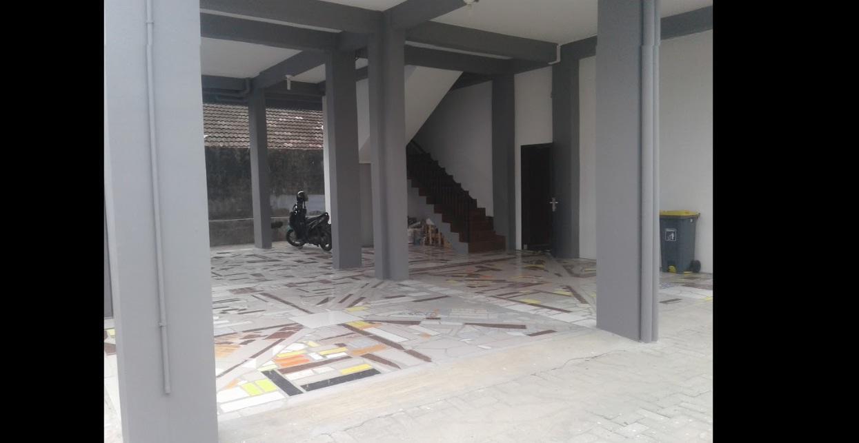 Wisma tamu Ben House *