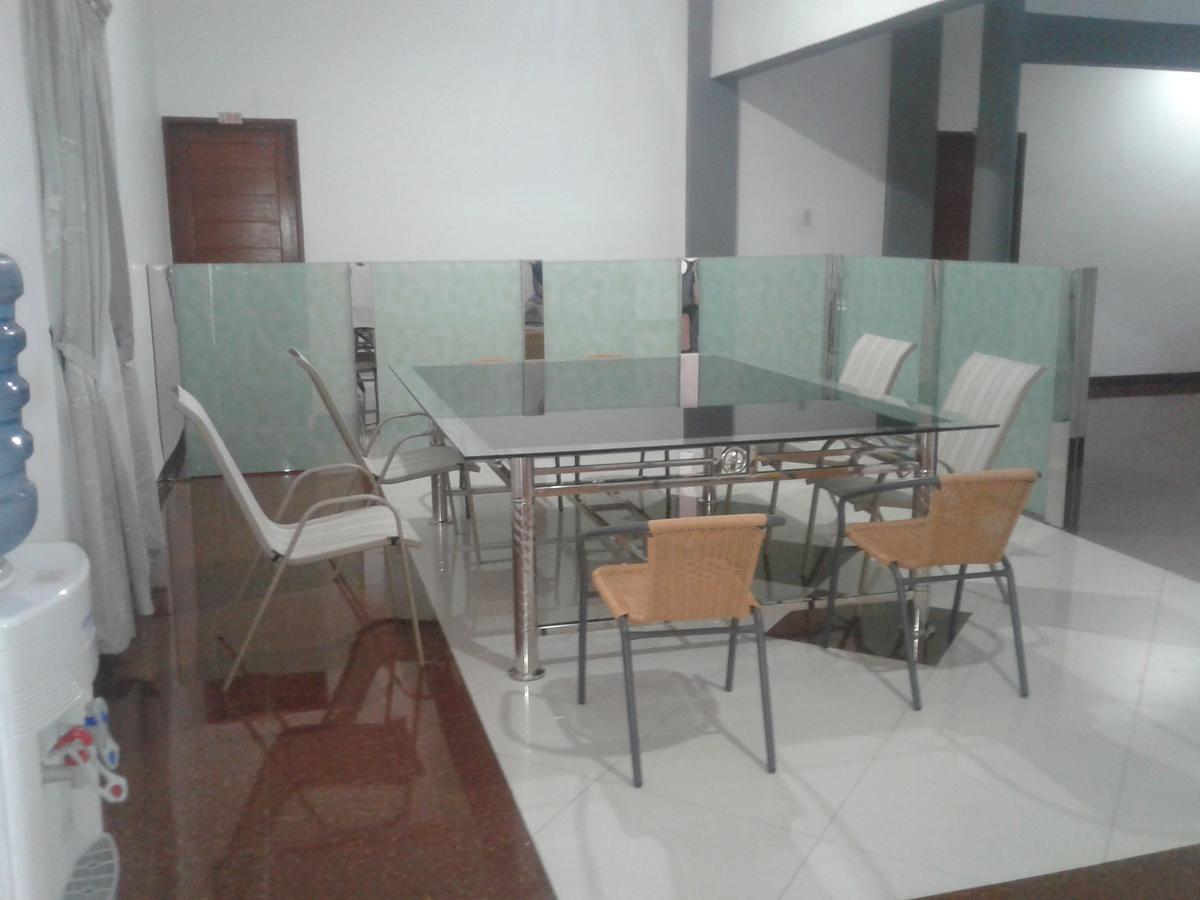 Wisma tamu Ben House *